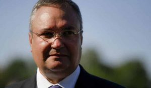 În timp ce spune că nu sunt bani pentru creșterea pensiilor, Ciucă înființează peste 500 de posturi noi la stat – 4media.info