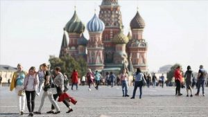 Rușii se topesc de căldură: Moscova a înregistrat cea mai crescută temperatură din istorie, din luna noiembrie 