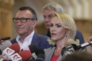 Specialii țin cu dinții să își apere pensiile susținând că sunt pensii de serviciu – 4media.info