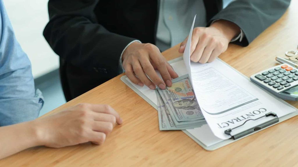 Birocrația din România este cumplită: avem aproape 10.000 de instituții publice, fără școli – 4media.info