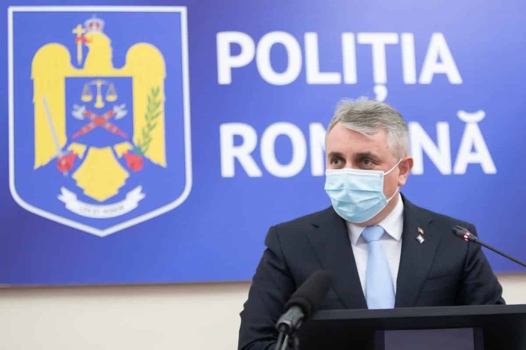 Bode are ceva să ne spună? Un polițist a fost arestat pentru viol – 4media.info