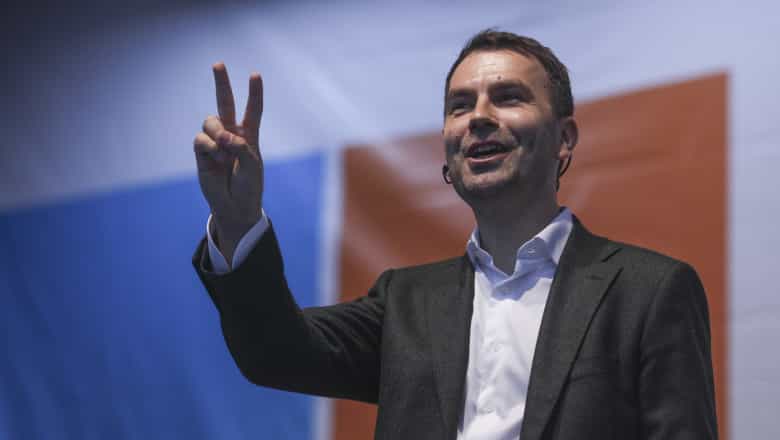 Moldovenii vor fi bucuroși – USR se extinde și în Republica Moldova – 4media.info
