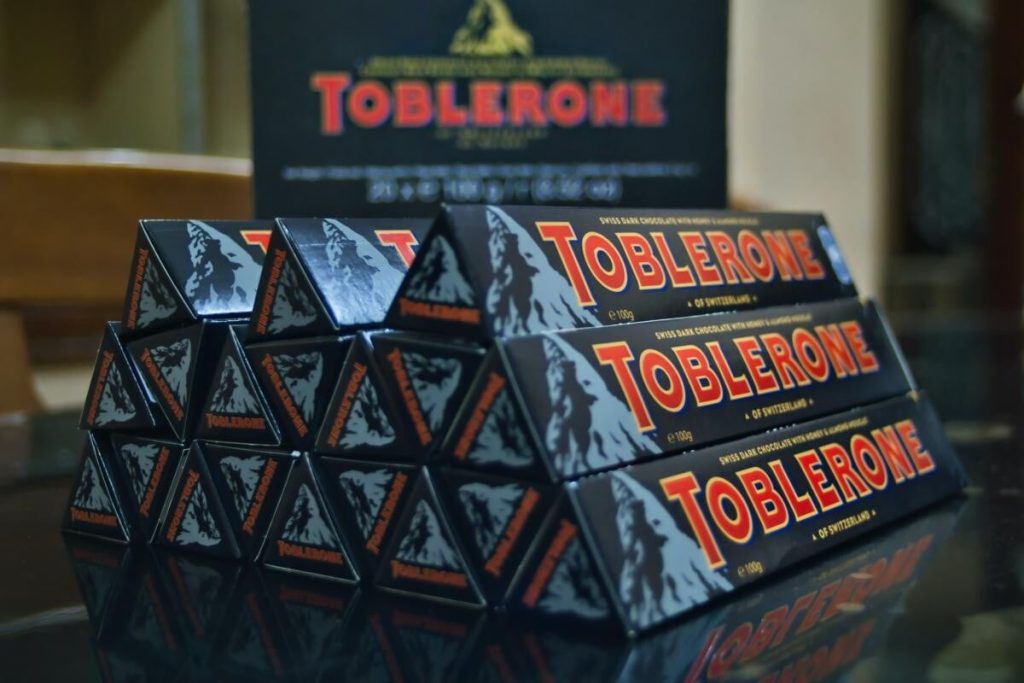 Elementul secret din logo-ul celebrului baton de ciocolată Toblerone. Un copil de 10 ani l-a observat