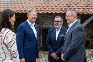 După ce a renunțat la suveranitatea țării, Iohannis anunță că am scăpat de MCV – 60m.ro