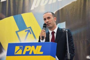 Cum încearcă să fure 10 milioane de euro baronul liberal Iulian Dumitrescu – 60m.ro