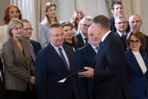 Corupția și birocrația din România,  motivele slabelor performanțe economice. Investitori fug de noi – 4media.info