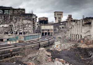 Corupție.  Cum au pus austriecii mâna pe pădurile,  petrolul și băncile românești – 4media.info