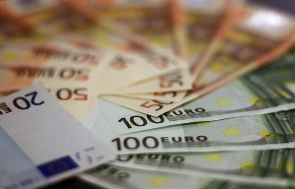 Germania cere Comisiei Europene să îi permită modificarea PNRR-ului