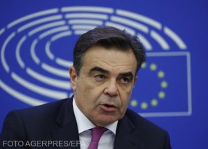 Scandal de corupţie la PE. Margaritis Schinas spune ce a primit de la statul Qatar: O minge, bomboane şi suveniruri ale Campionatului Mondial