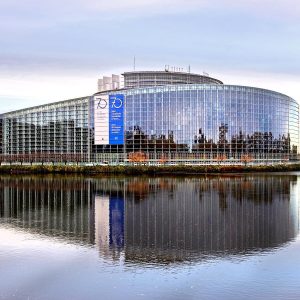 De ce scandalul Qatar din Parlamentul European era inevitabil