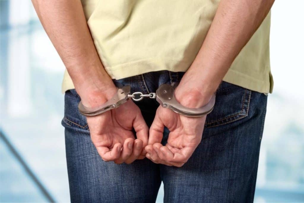 Cei trei bărbaţi implicaţi în răpirea guvernatoarei din Michigan au fost condamnaţi la închisoare