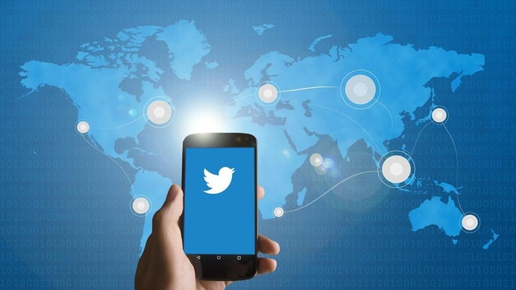 Twitter a suspendat conturile mai multor jurnaliști care investigau afacerile lui Elon Musk