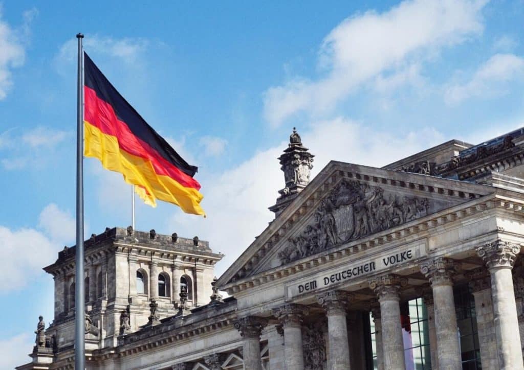 Președintele Stihl avertizează că Germania va începe o epocă a dezindustrializării: Pericolul nu poate fi înlăturat! SUA și China ne depășesc tehnologic