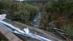 Șase morți după ce un autocar s-a prăbușit de pe un pod – 4media.info