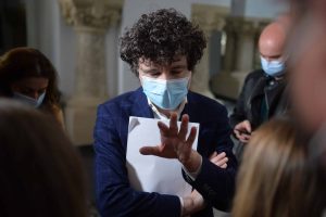 Revelion în frig – 100.000 de bucureşteni nu au apă caldă şi căldură – 4media.info