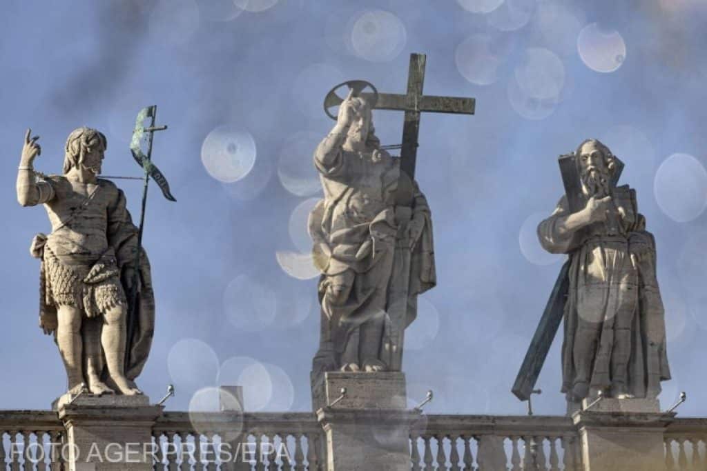 Papa emerit Benedict al XVI-lea a murit. Mesaje de omagiere din toată lumea