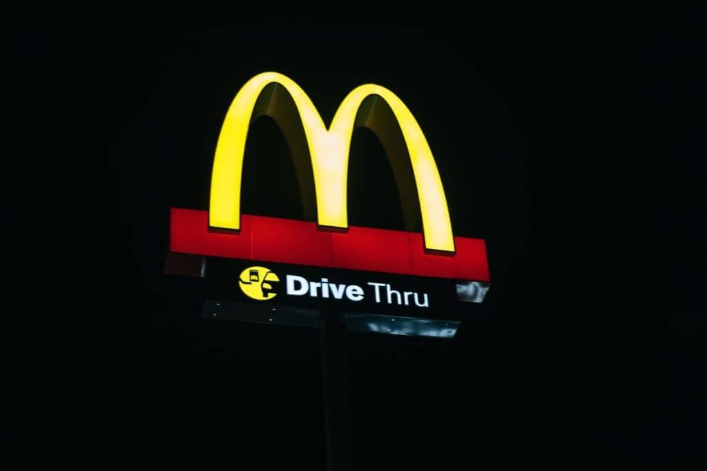 McDonald’s se pregătește să părăsească și Kazahstanul, din cauza războiului declanșat de Rusia