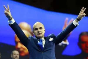 Rareș Bogdan susține că s-a săturat de poziția ghiocelului: „Diplomația capului plecat trebuie complet anulată” – 4media.info