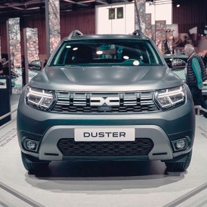 Vânzările Dacia au crescut cu peste 50% în 2022 în UK, deși piața auto de mașini noi a scăzut la cel mai redus nivel din ultimii 30 de ani