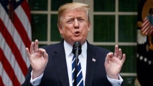 Poate Trump să-i ia postul lui Nancy Pelosi la Camera Reprezentanților, deși nu e ales în Congres? Urmează a 12-a rundă de vot