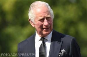 Tânărul care a aruncat cu un ou spre Regele Charles al III-lea a pledat vinovat