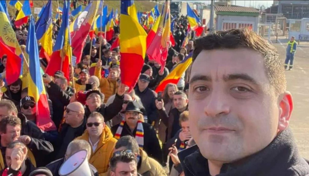 George Simion, la Sebeș: De ziua mareului Mihai Eminescu suntem prezenți și continuăm lupta. AUR este forța care va învinge sistemul – 4media.info