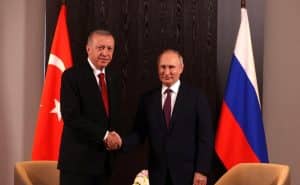 Putin i se plânge lui Erdogan că NATO trimite arme pentru Ucraina