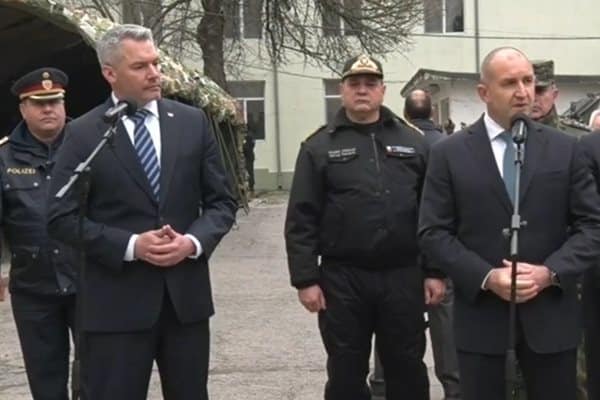 Reporterilor din România li s-a interzis să-i pună întrebări lui Nehammer la vizita din Bulgaria – 60m.ro