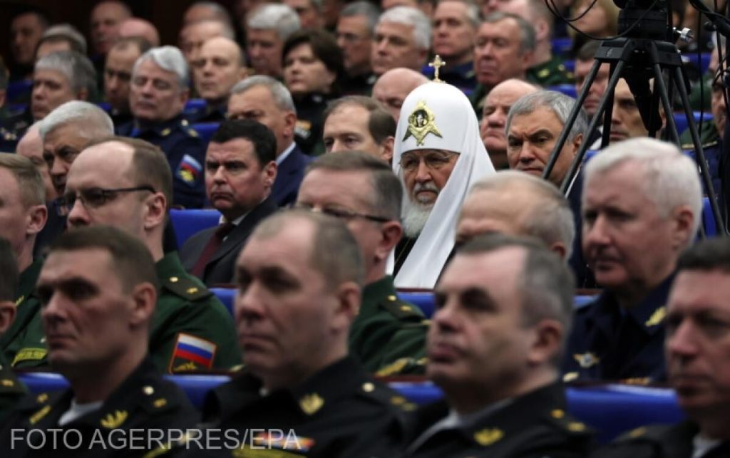Patriarhul Kiril ştie de ce tinerii ruşi fug de mobilizarea la război