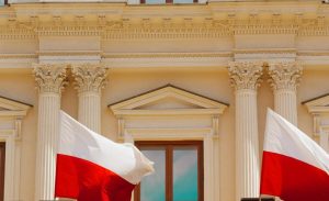 Polonezii devin mai vulnerabili la propaganda rusă. A crescut numărul celor care cred că Ucraina nu mai trebuie ajutată și Rusia nu mai trebuie provocată