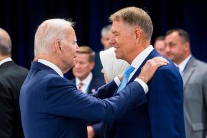 Se pregătește Joe Biden de o vizită istorică în România? Chirieac dă verdictul: Depinde dacă Klaus Iohannis va ridica telefonul