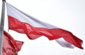 Agricultori polonezi protestează la graniţă contra importului de cereale ucrainene – Video