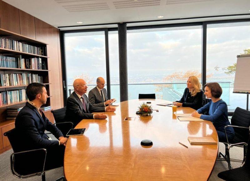 Agenturile Maiei, scenariu de film de la Hollywood. Oamenii GAZPROM din guvernul ei – 60m.ro