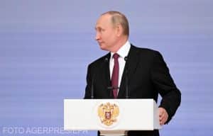 Putin devine tot mai paranoic. Presa rusească: Circulă mai mult cu trenul blindat, din raţiuni de securitate