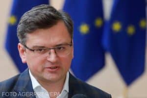 Kievul acuză retailerul Auchan că face jocul Rusiei. Kuleba: a devenit o ‘armă deplină a agresiunii’