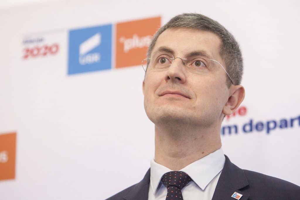 USR cântă slavă Ucrainei: Barna cere adoptarea în plenul Parlamentului a unei declaraţii de susţinere clară – 60m.ro