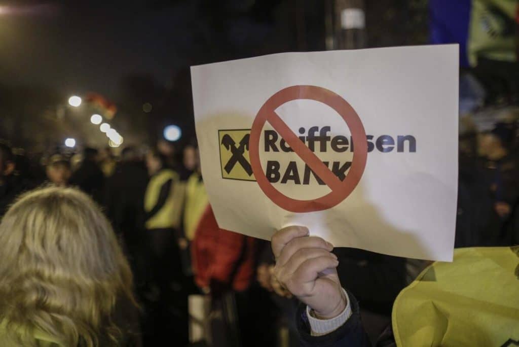 Afacerile Raiffeisen Bank din Rusia, analizate de SUA. Austria, prima reacţie