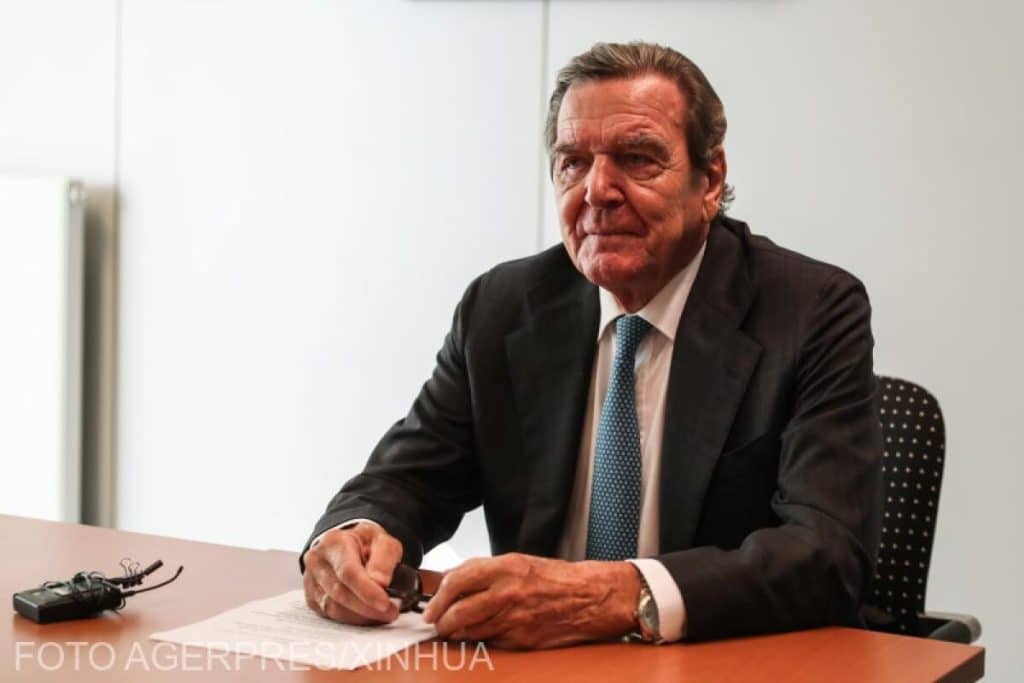 Gerhard Schroeder, fost cancelar german, scapă de sancţiunile SPD pentru legăturile cu Rusia