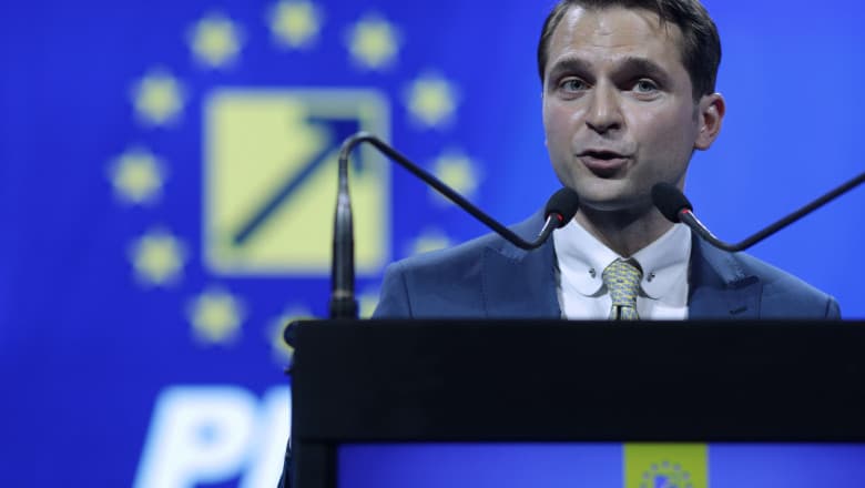 Liberalii susțin concedierea casierilor și înlocuirea lor cu tehnologie: Lumea merge în direcția automatizării – 60m.ro