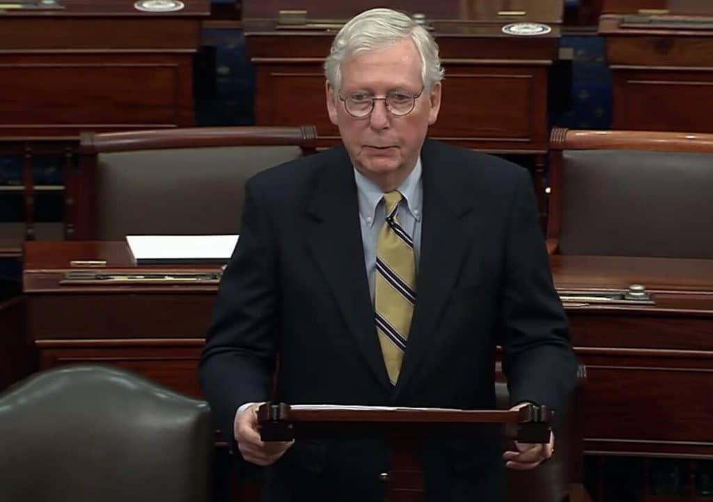 Mitch McConnell (liderul republican al Senatului SUA) este internat la spital după o căzătură