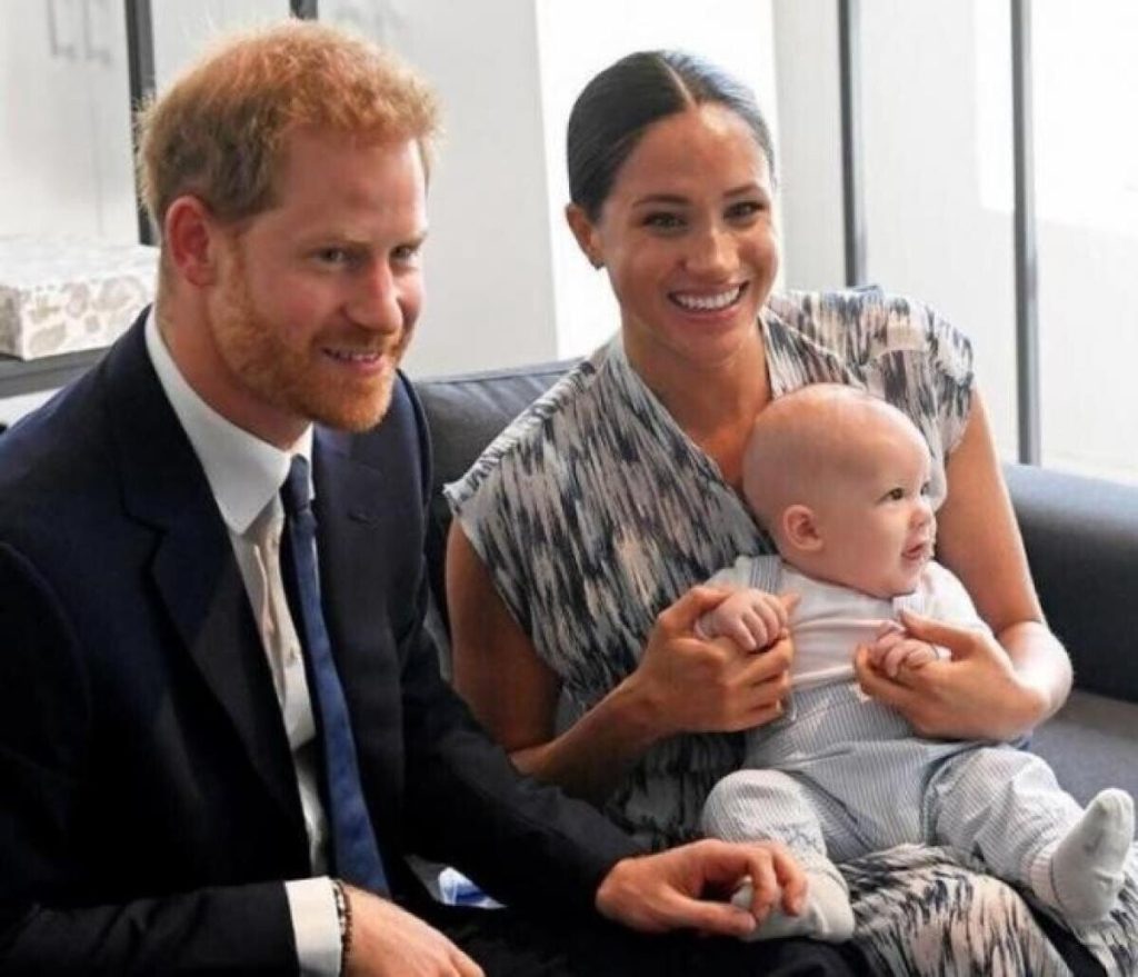 Copiii lui Harry și Meghan vor fi numiți până la urmă prinț și prințesă