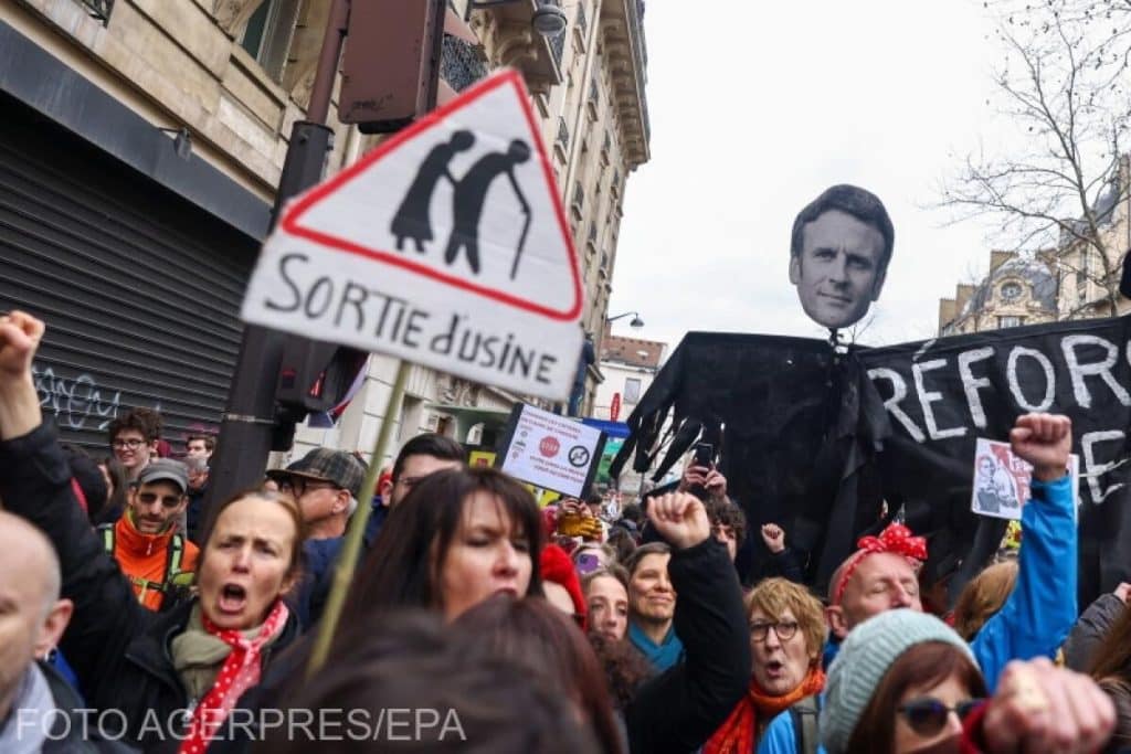 Proteste în Franța din cauza creșterii vârstei de pensionare. Chirieac: Asta înseamnă un politician responsabil. Macron face ceea ce trebuie