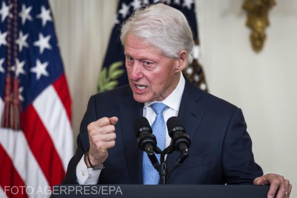 Bill Clinton regretă că i-a convins pe ucraineni să renunţe la armele nucleare: Nu cred că Rusia ar mai fi invadat, dacă le aveau