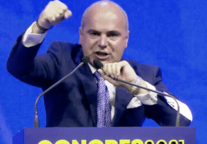 Înglodat în acuzații penale, ”Batistuță” anunță că vrea funcția de vicepremier – 60m.ro