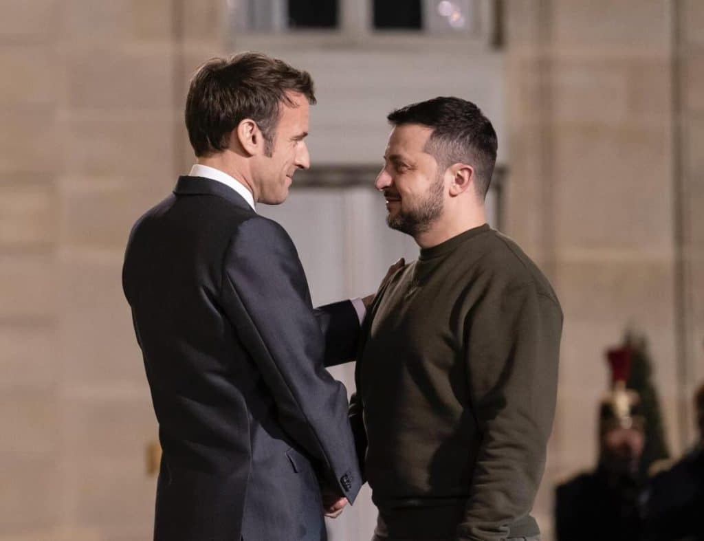 Încheierea războiului din Ucraina. Macron şi Xi Jinping, discuție: „Rusia trebuie chemată să-şi respecte datoriile”