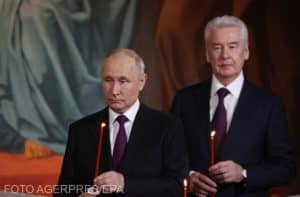 Vladimir Putin a participat la slujba de Înviere oficiată de Patriarhul Kiril