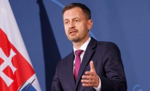 Slovacia va suspenda importurile de cereale şi alte produse din Ucraina – 60m.ro