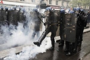 Proteste în Franța și-n Italia, 1 mai. Au loc sute de demonstrații