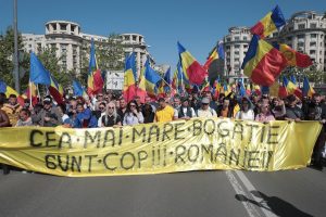 Protestul AUR: 20 de mii de români în stradă – Apărăm România – 60m.ro