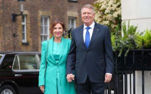 Klaus Iohannis, batjocorește Ziua Independenței României: ”războiul din Ucraina ne amintește de vitejia românilor” – 60m.ro